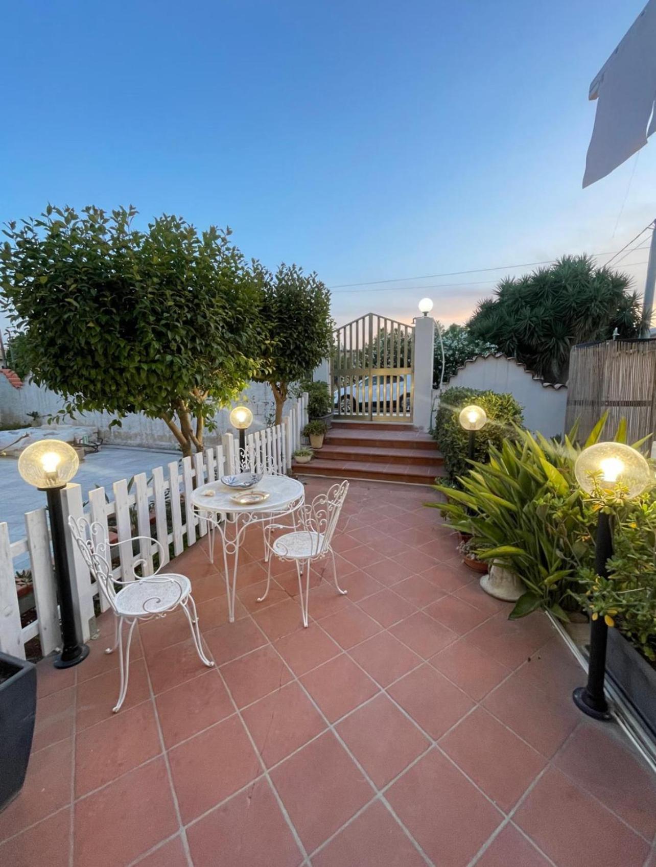 Villa Santa Barbara أفولا المظهر الخارجي الصورة