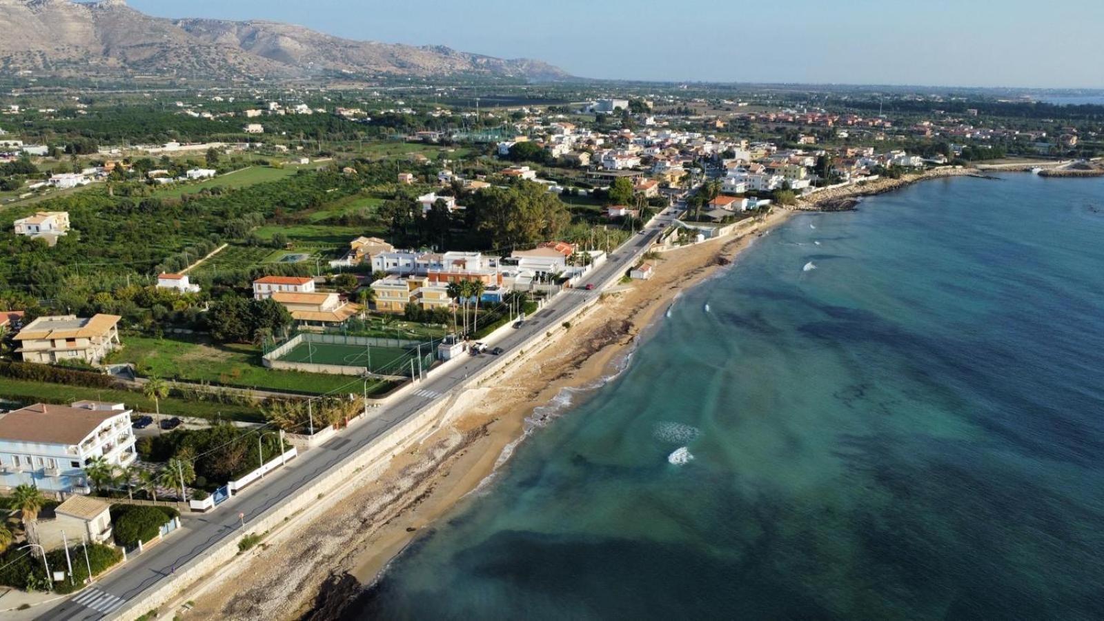 Villa Santa Barbara أفولا المظهر الخارجي الصورة